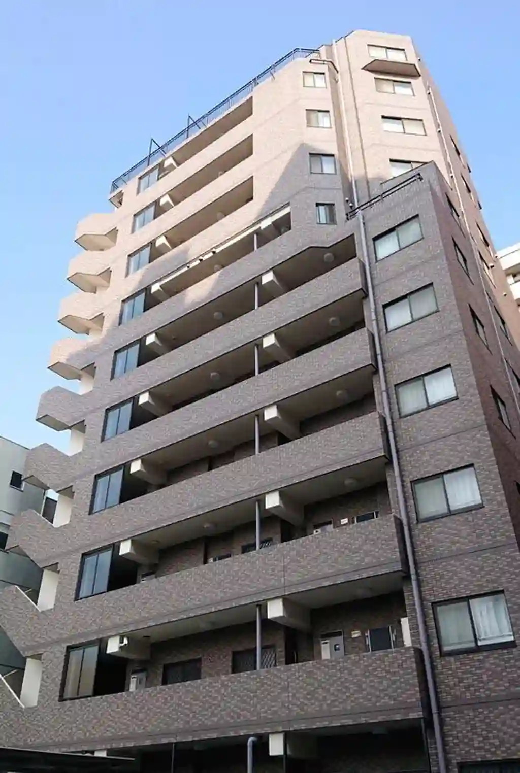 スカーラ台東根岸 外観