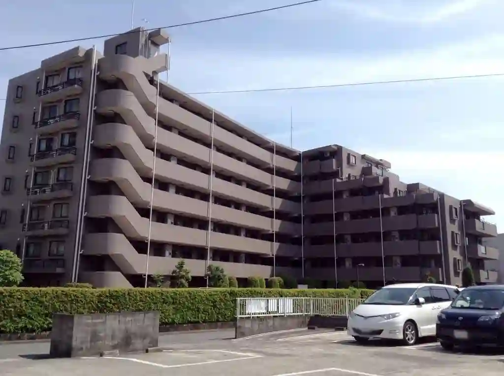 エステ・スクエア武蔵浦和 外観