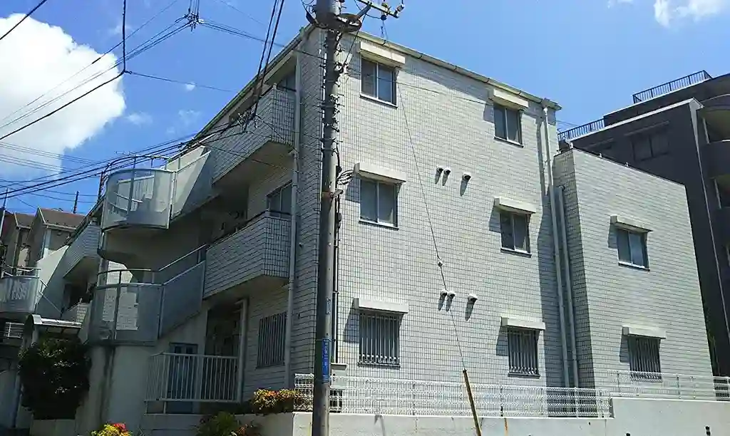 緑園ハウス妙蓮寺 外観