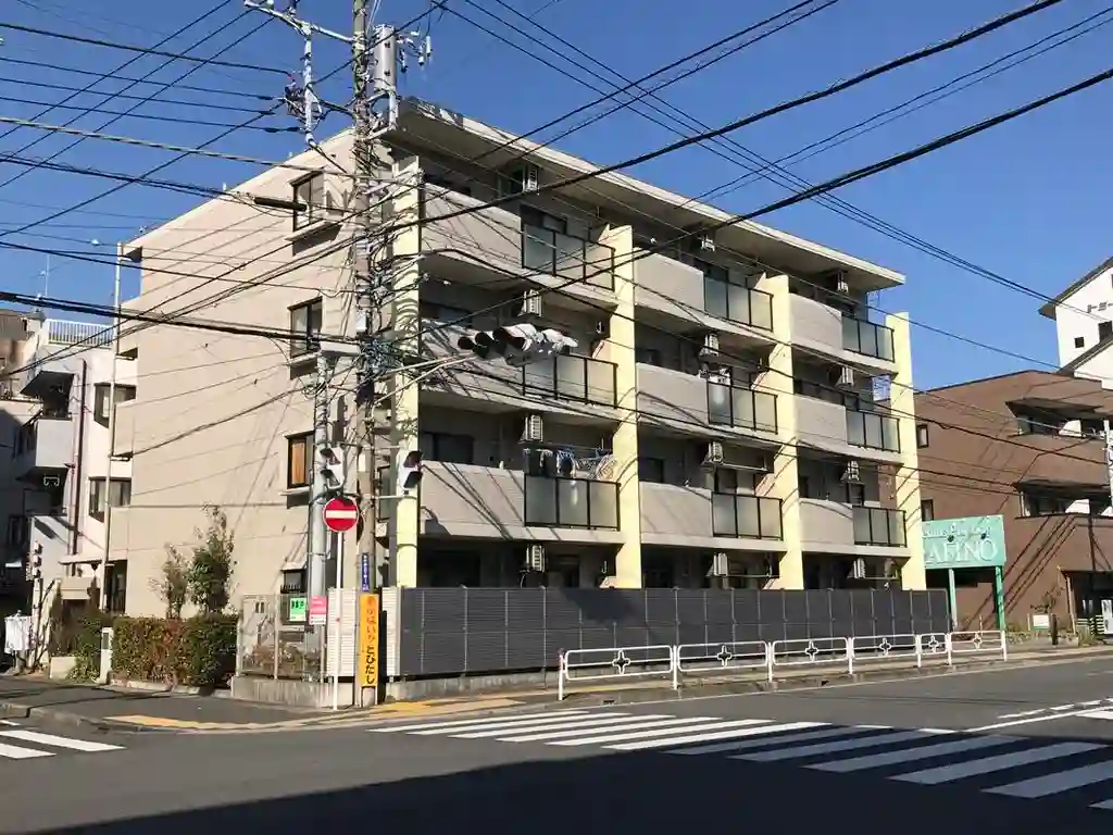 ロイトンE 外観