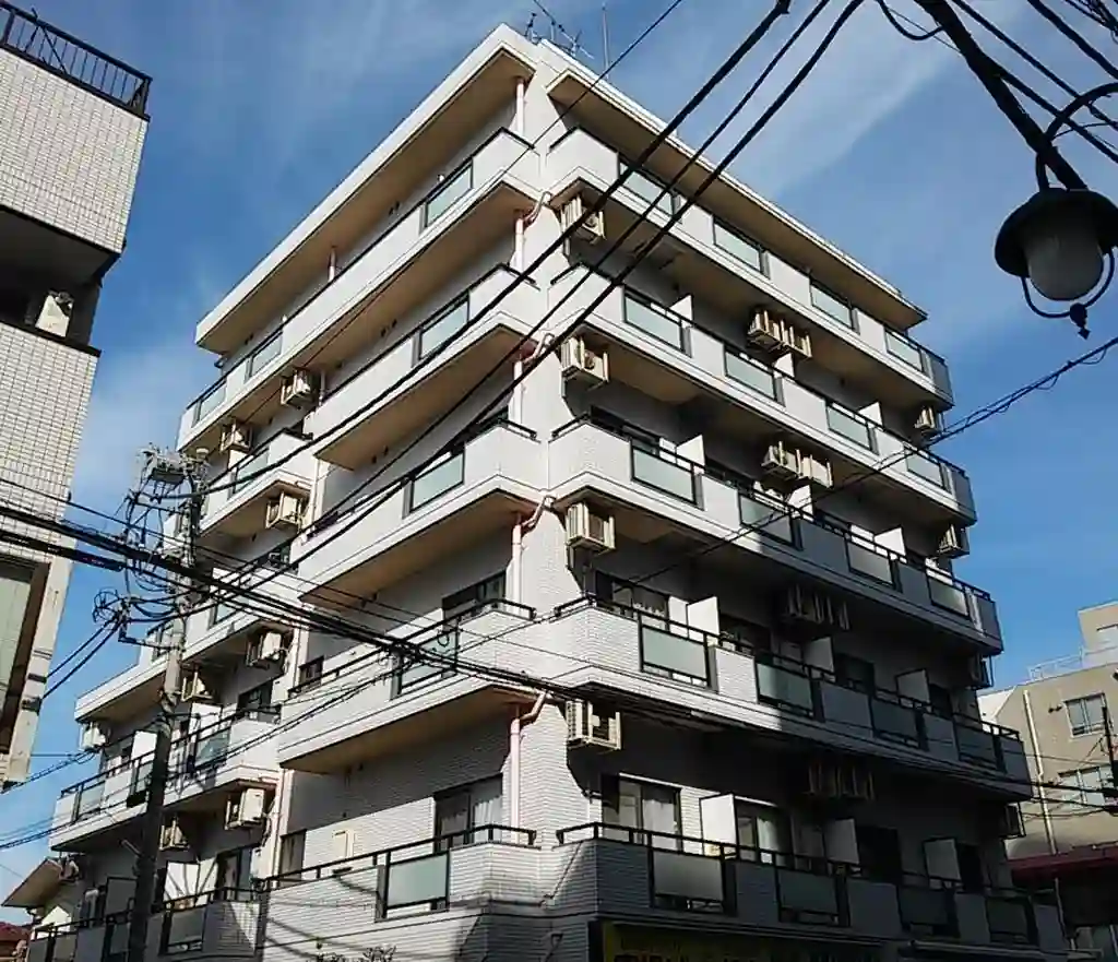 カジュヴェール 外観