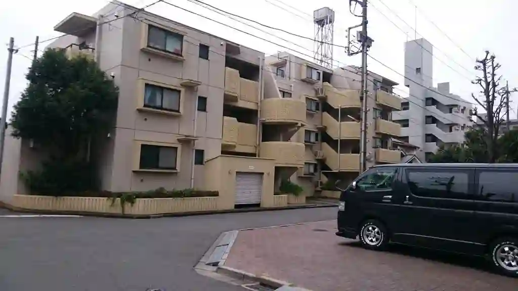 ブルジョン8 外観