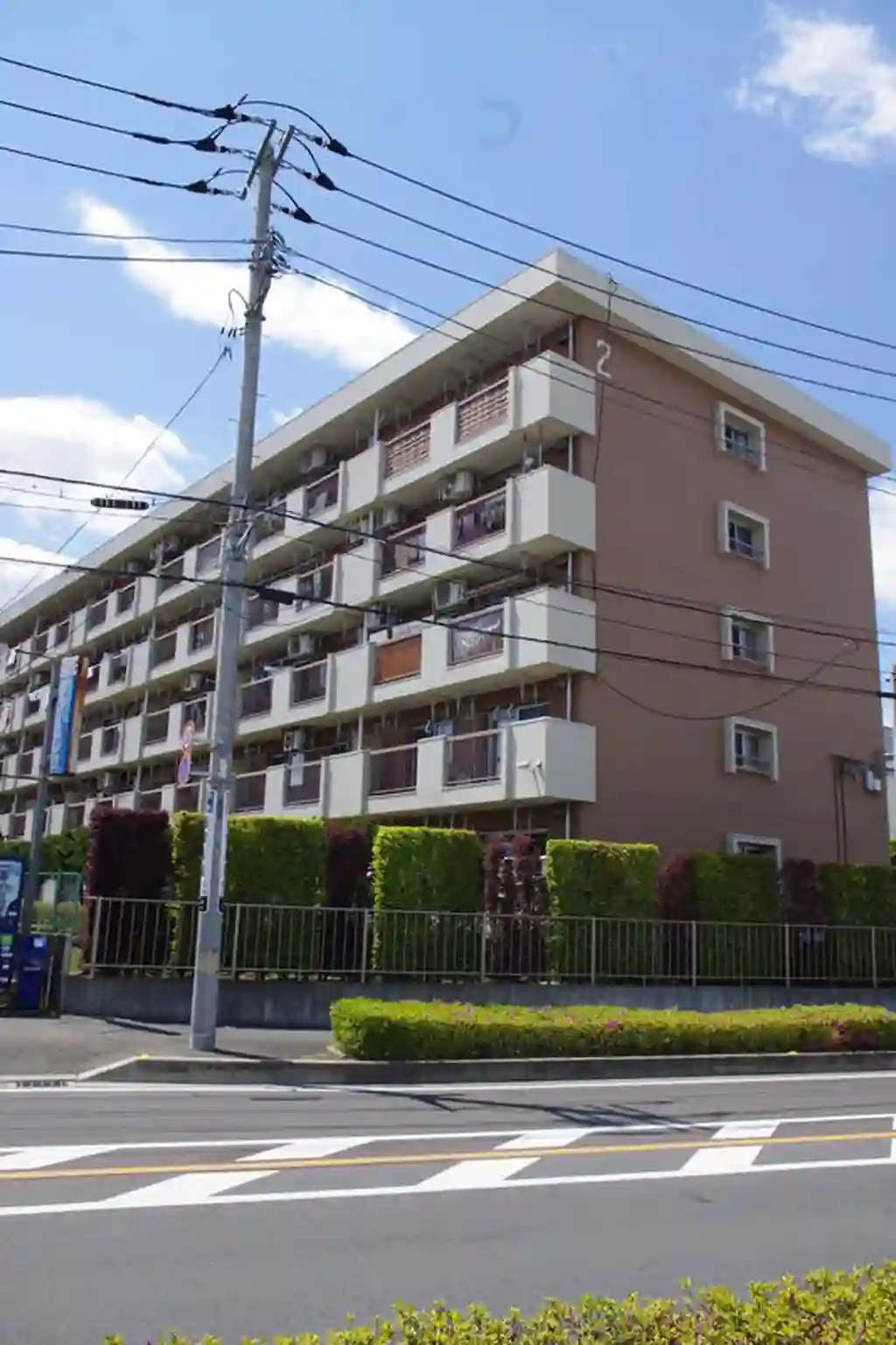 与野上峰団地2号棟 外観