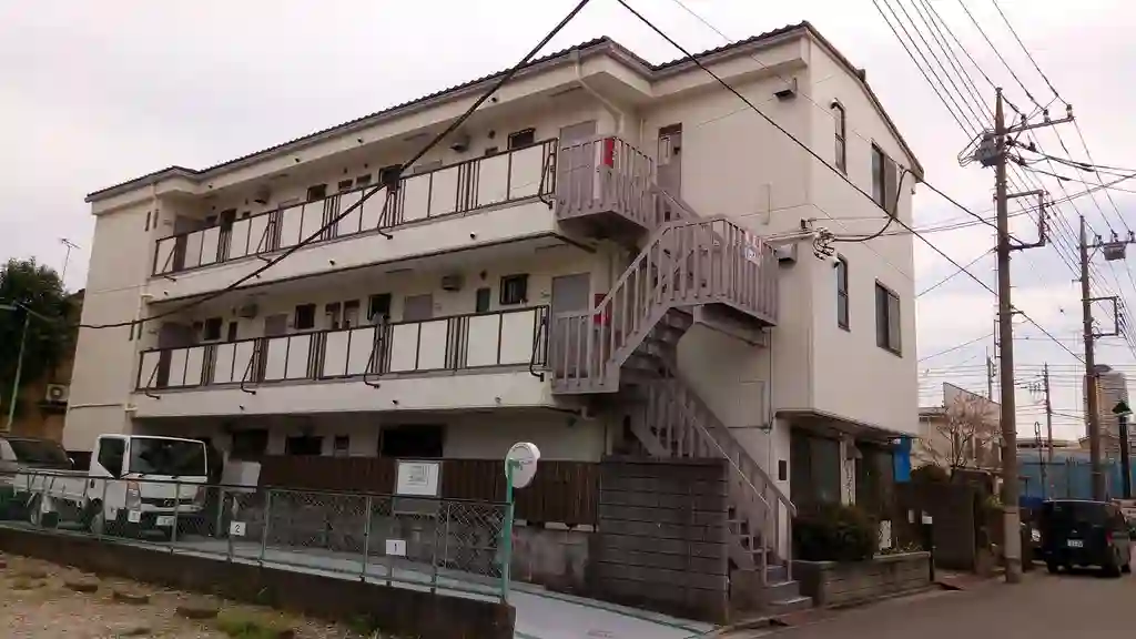 ウィスタリア青木 外観
