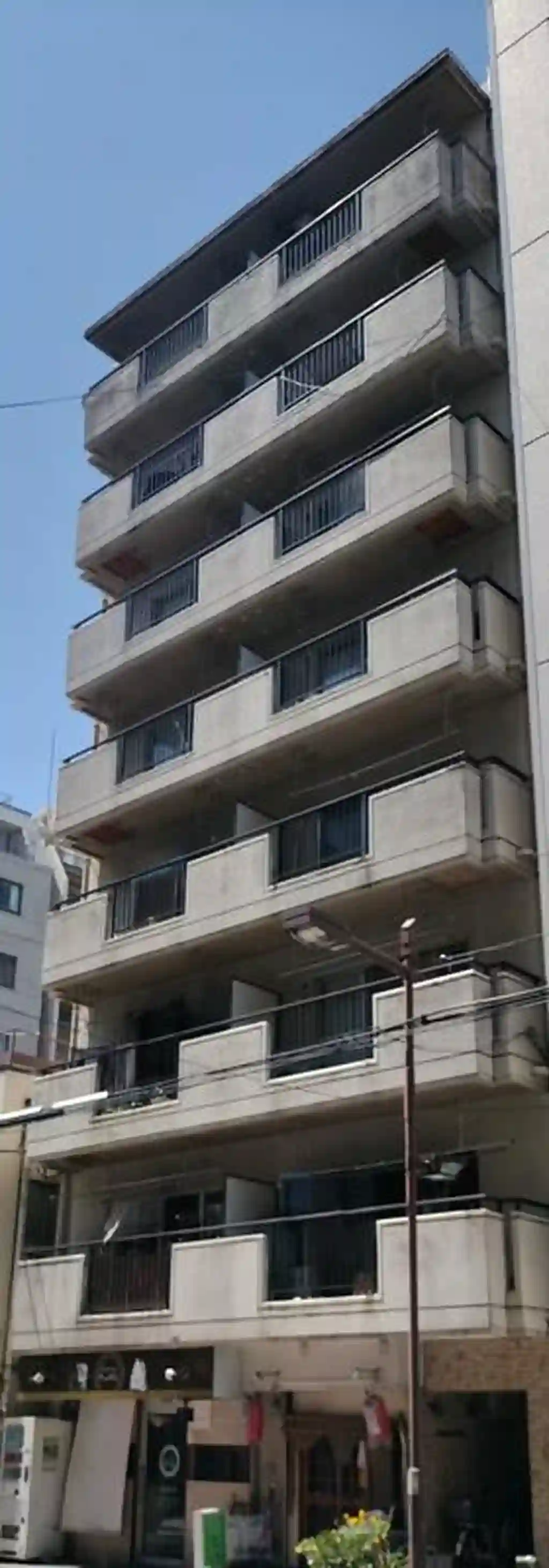 三源ビル 外観