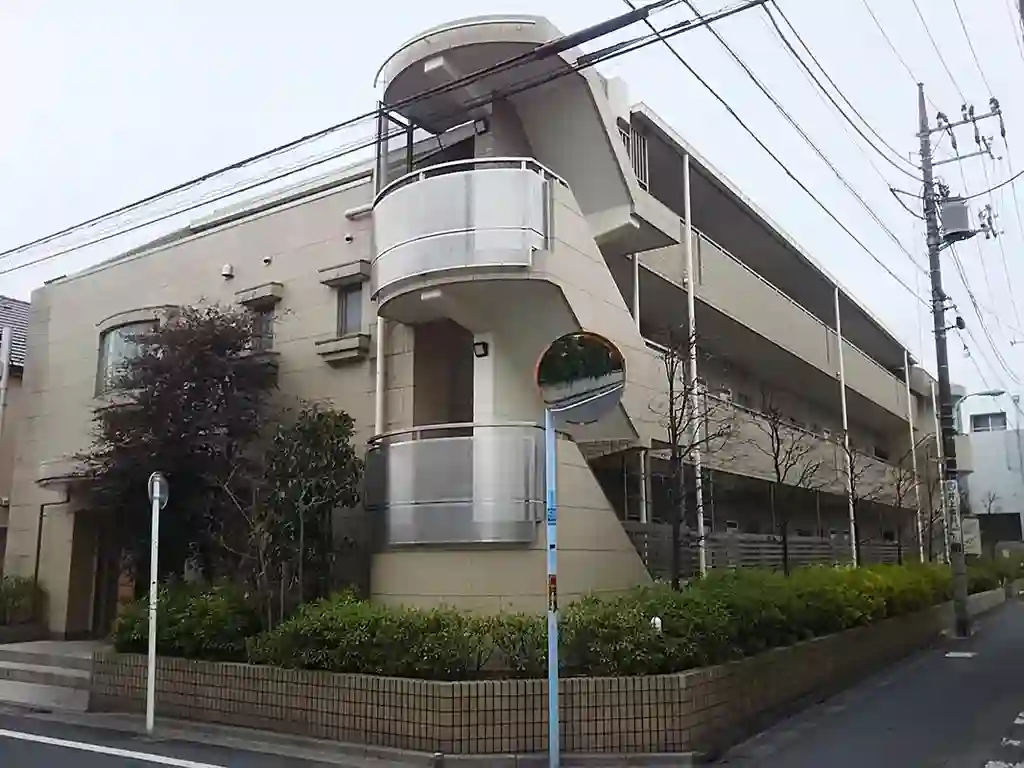 第10プラムハイツ 外観