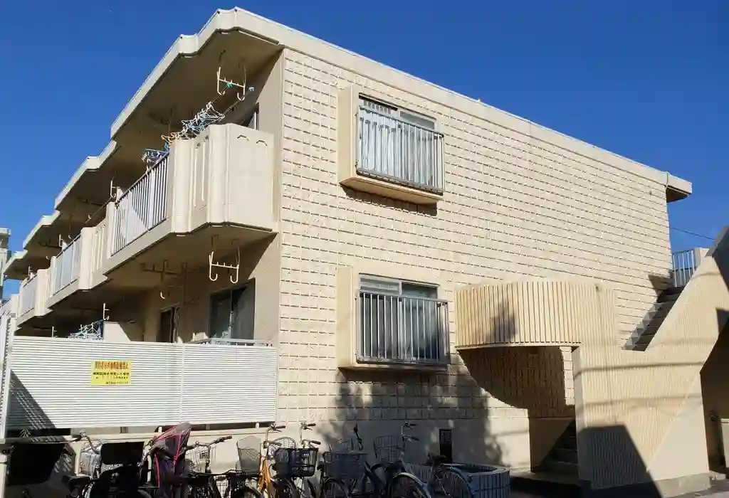 タイム130 外観