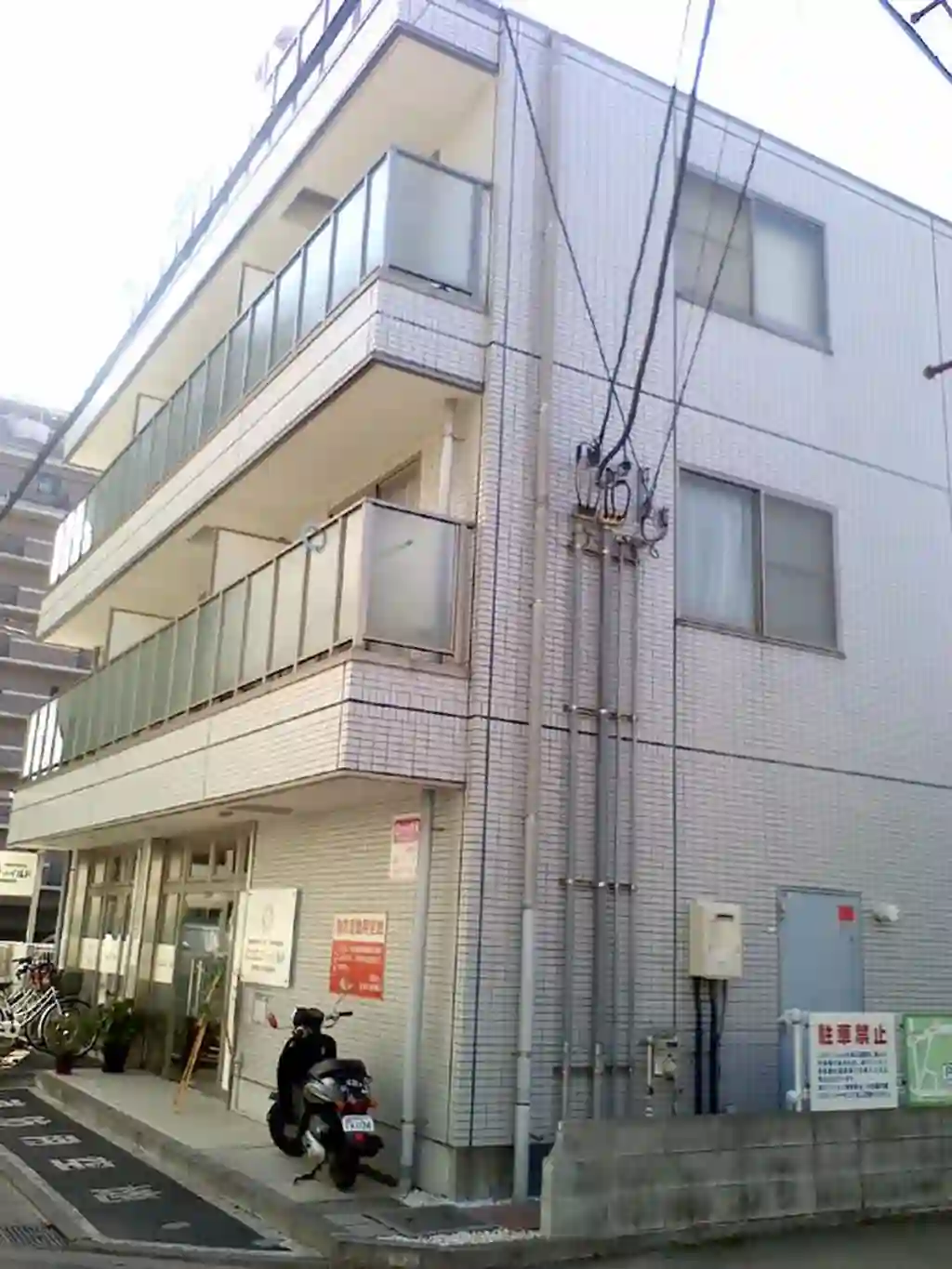 コートサヌール 外観