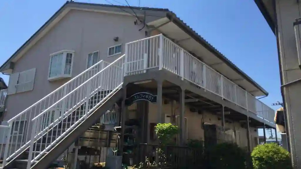 シーズレフィネ51 外観