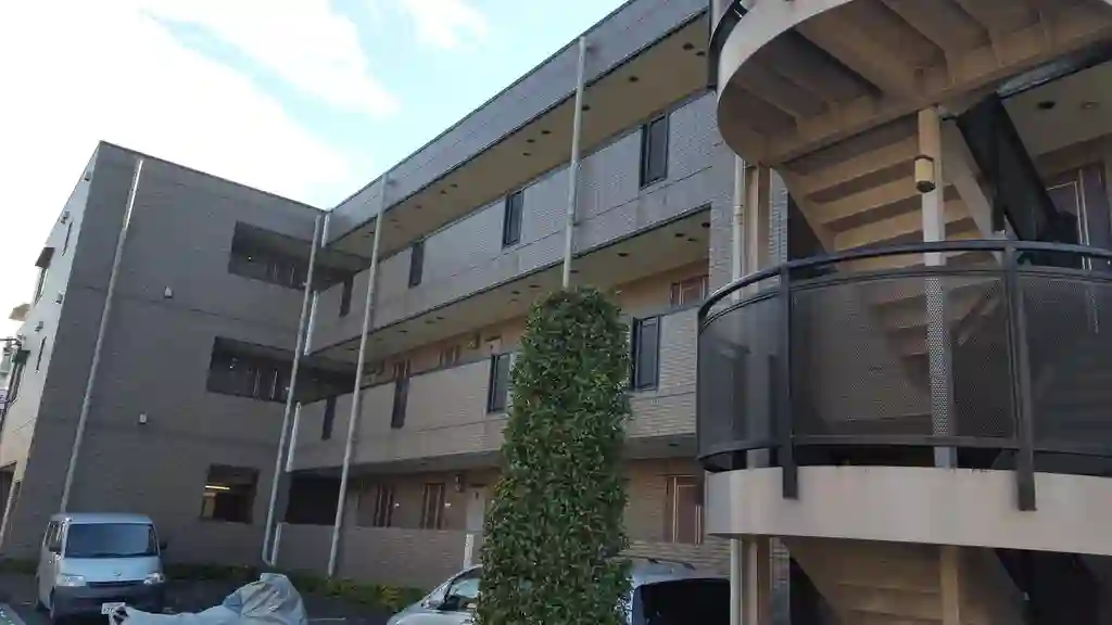 エレンシア 外観