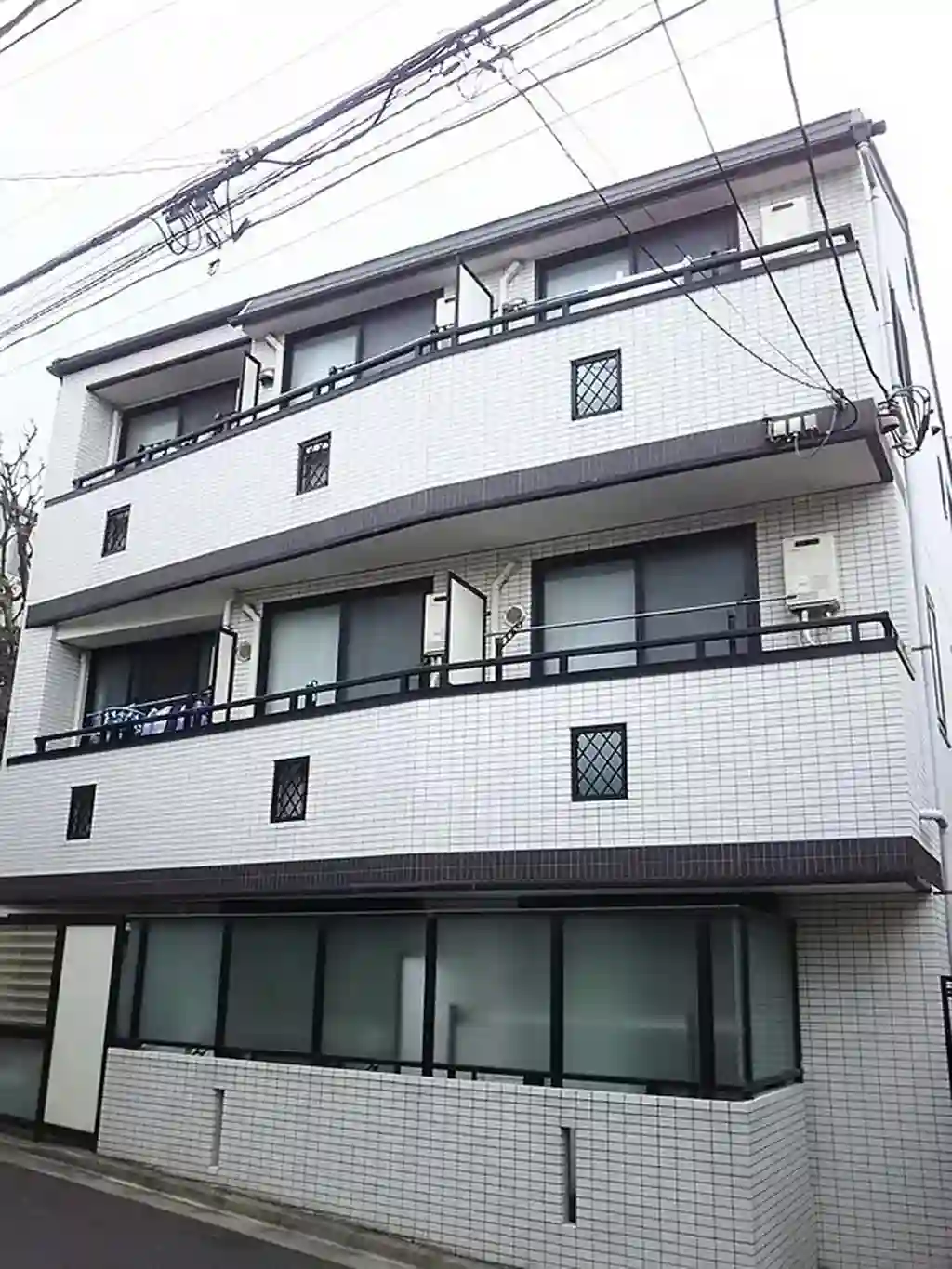 モン・シャトー方南町 外観