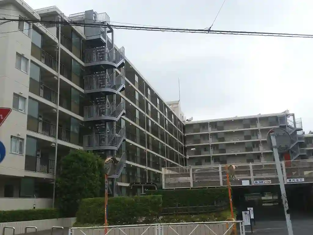 ローズハイツ横浜西口 外観