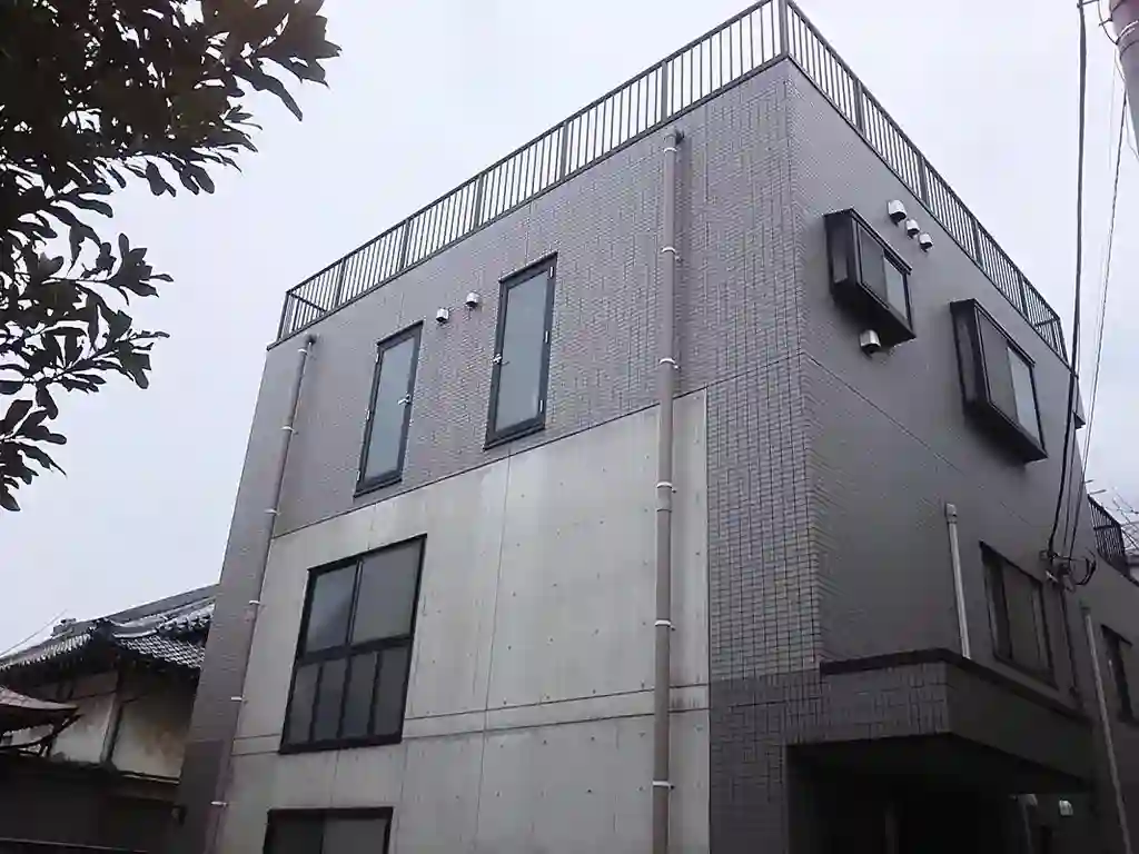 CUBE 外観