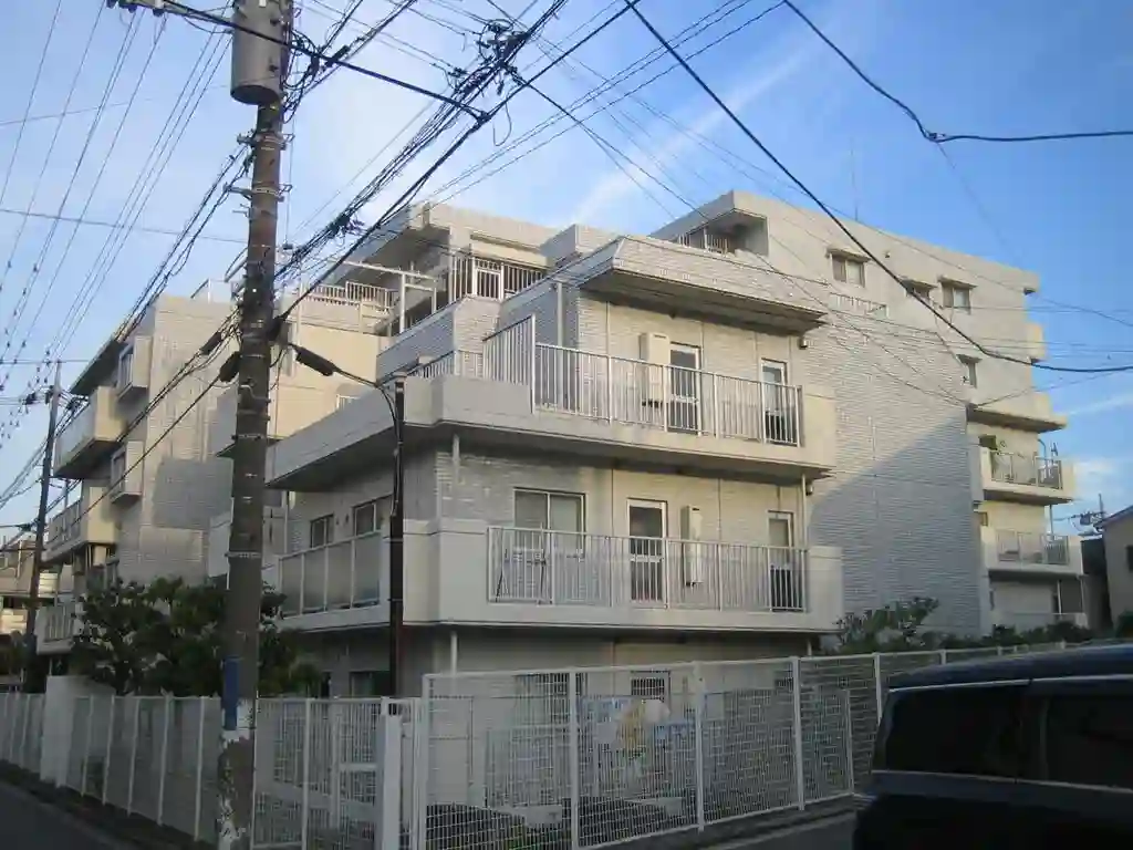 ライオンズマンション磯子丸山 外観