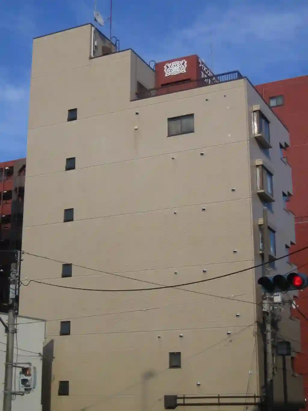 三進ビル 外観