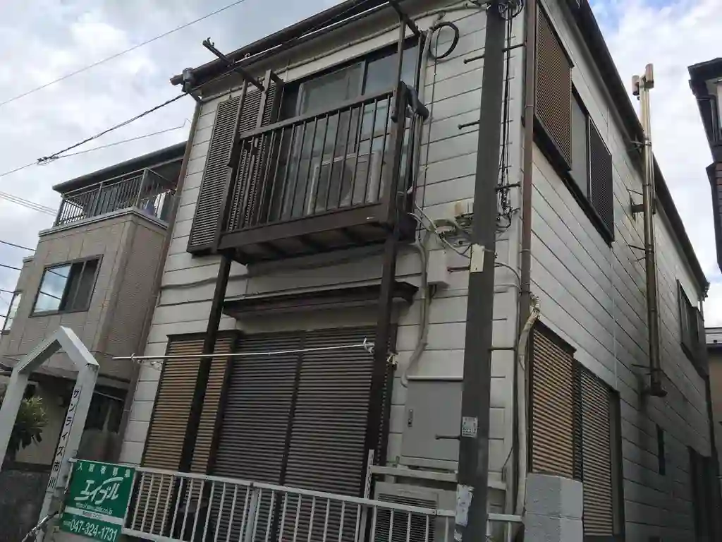 サンライズ市川 外観