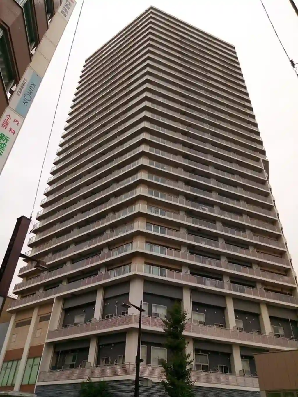 グローリオ越谷 ステーションタワー 外観