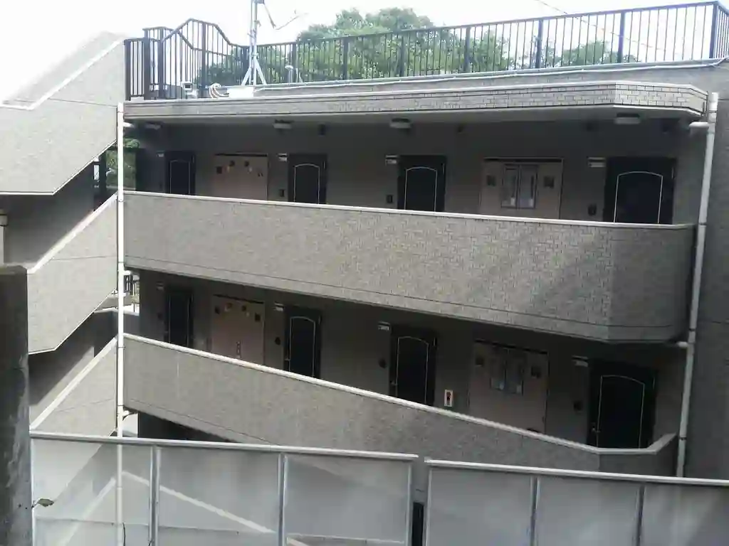 アビタシオン根岸3 外観