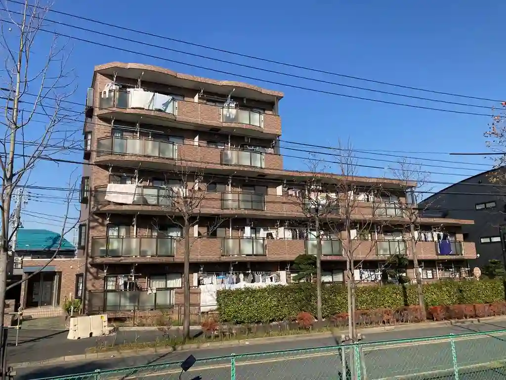 ドミール春江 外観