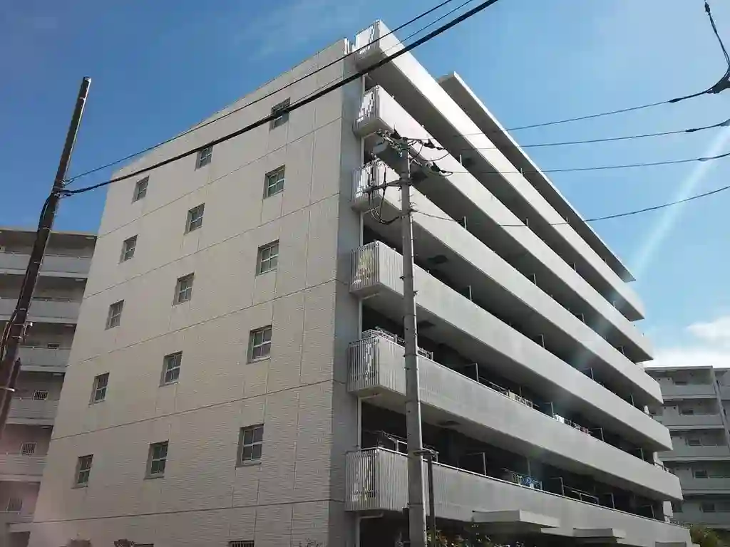 リストレジデンス鶴見カレンコート 外観