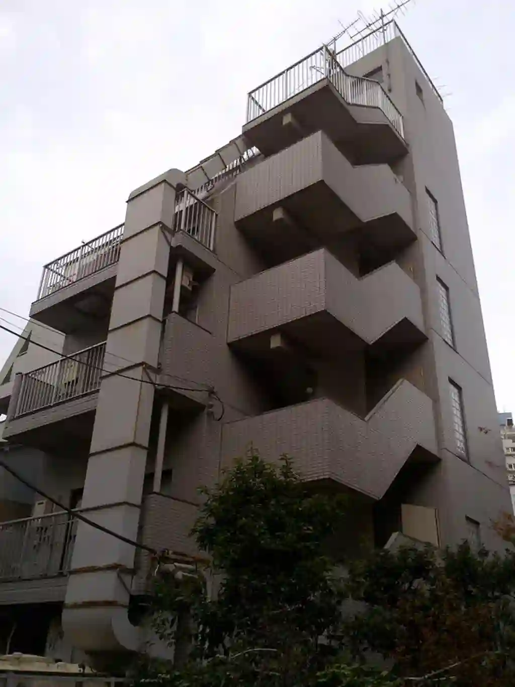 イーズファースト 外観