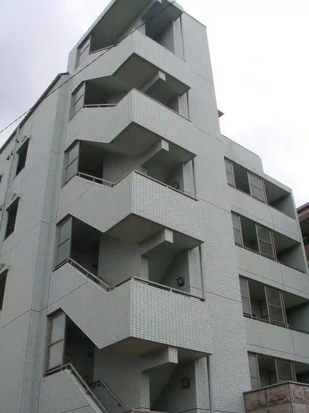スカイヒルズ 外観