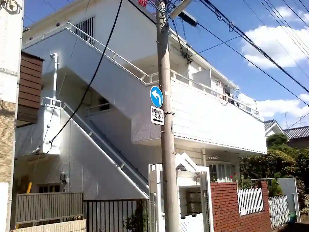 モニュメントビラ 外観