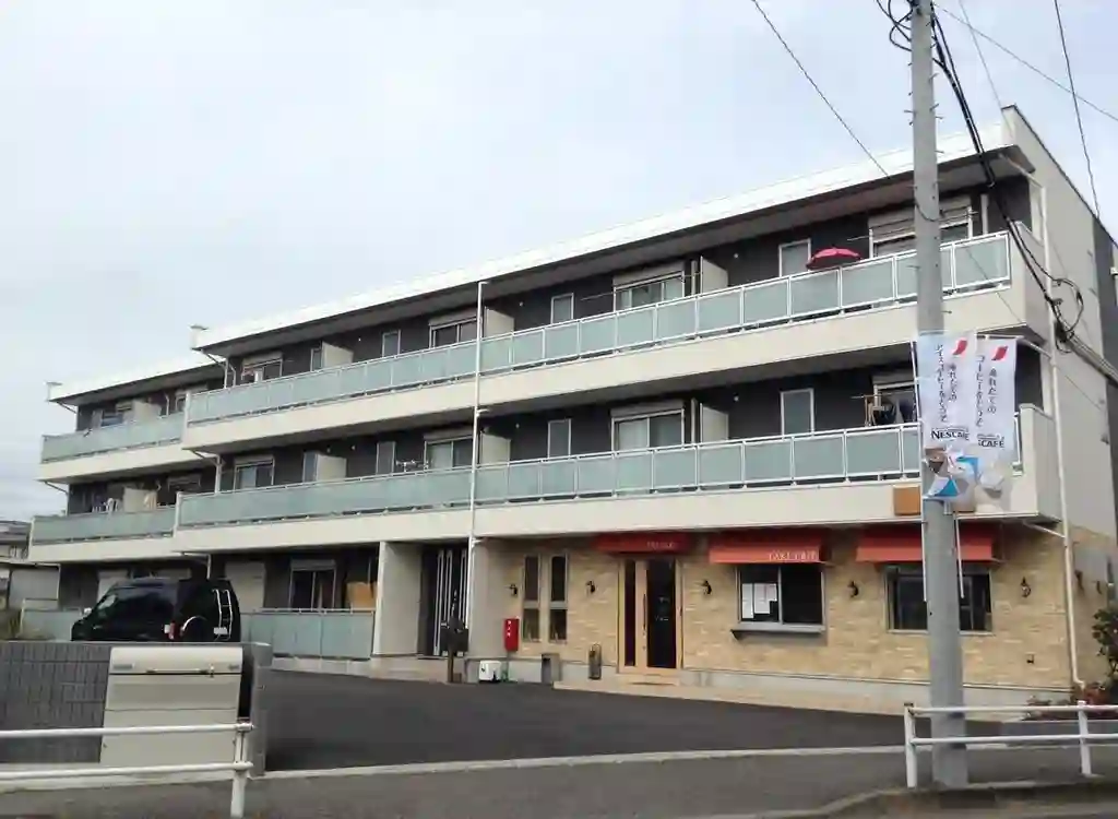 グランドカメル 外観