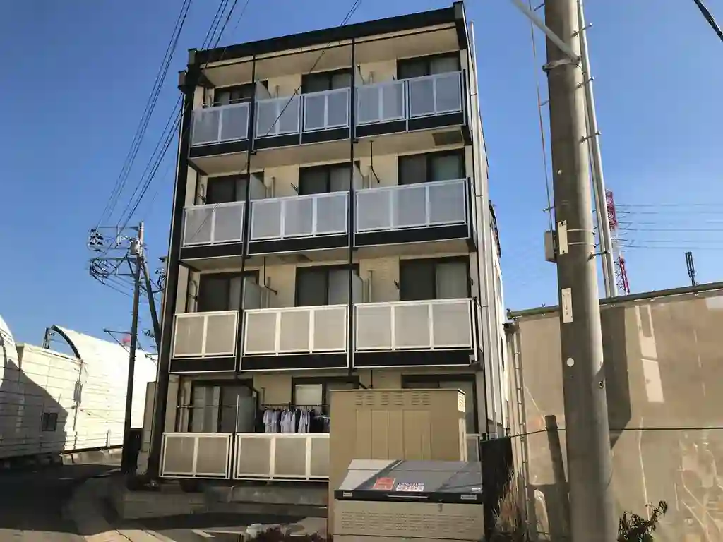 レオパレス原木 外観