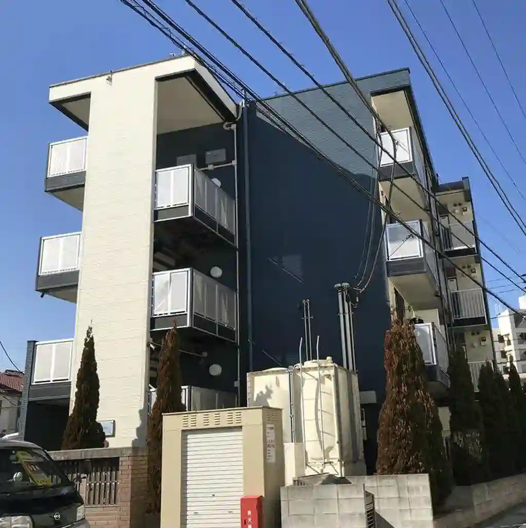 レオパレス市川原木 外観
