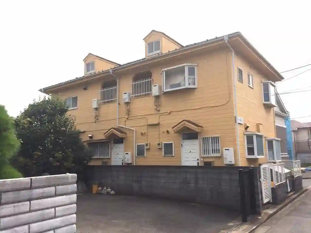 ラフォーレ絹山P2 外観