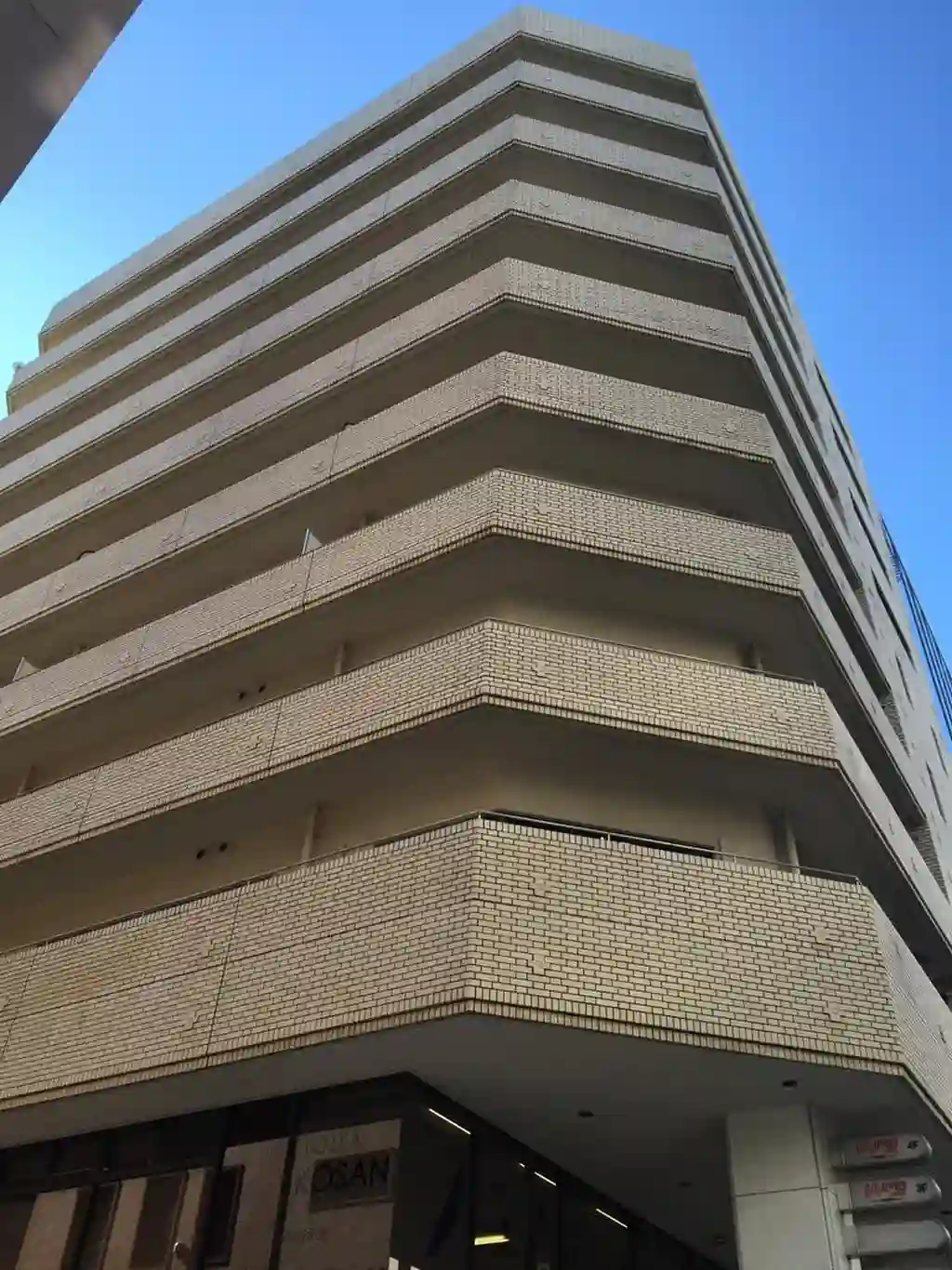 YKB新宿御苑 外観