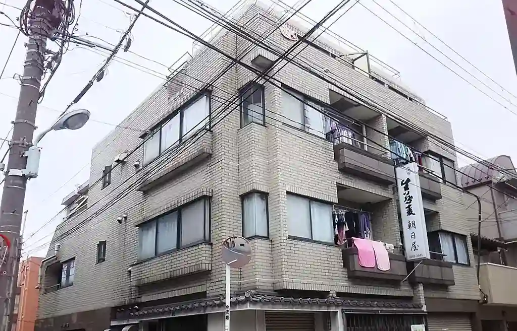 ラフロー三楽 外観