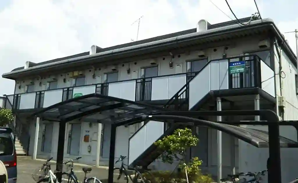 レスパスノンシャラン 外観