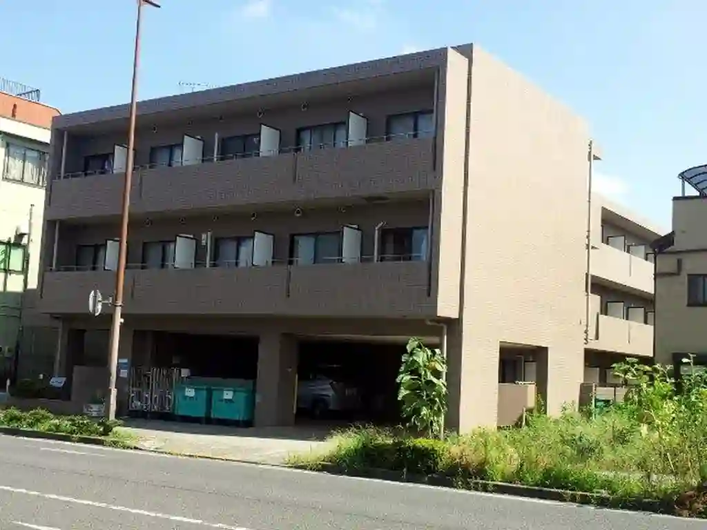 ビッグスルー 外観