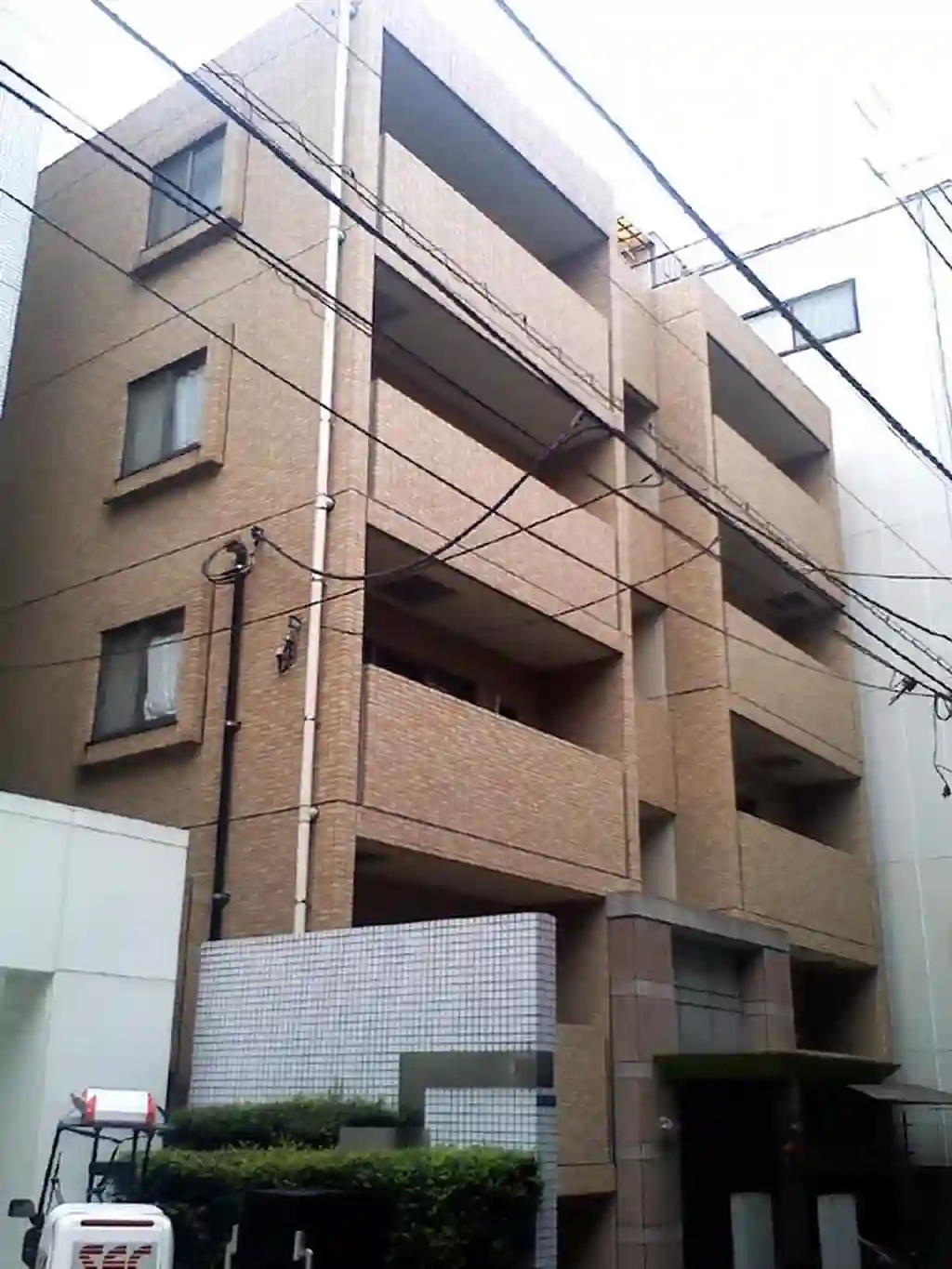 ファミール末広 外観