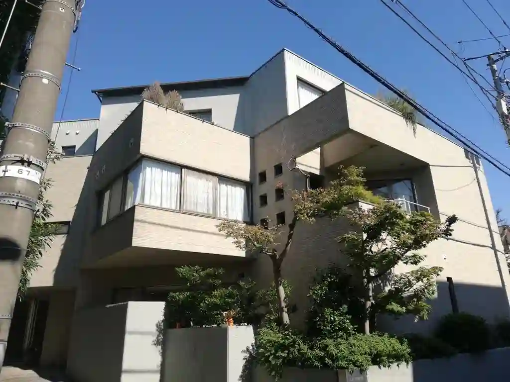 LAPINETA 外観