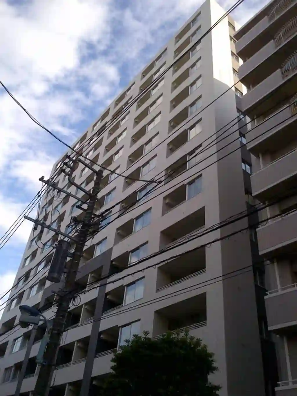 メゾンカルム本郷 外観