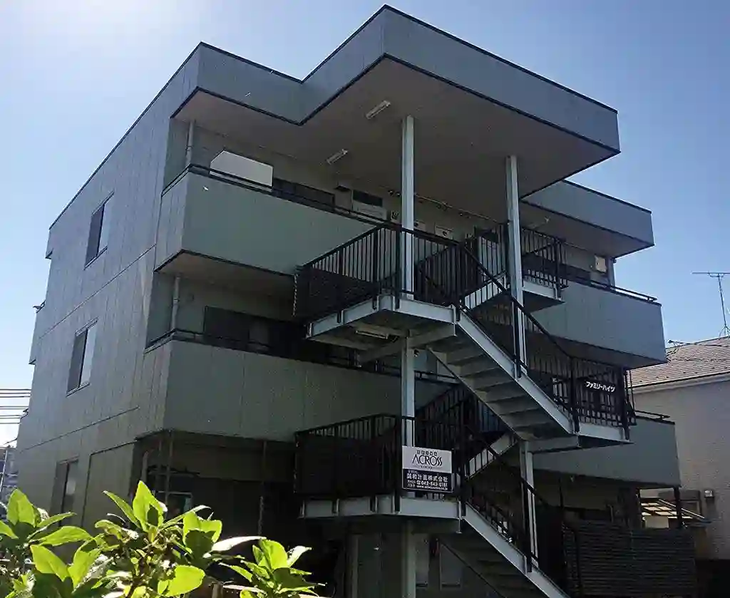 ファミリーハイツ 外観
