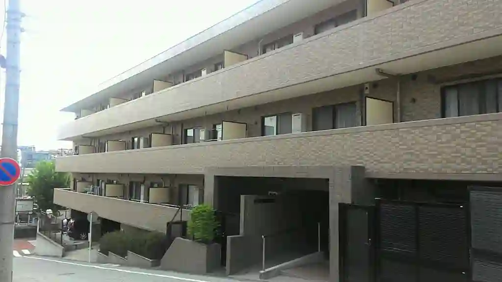 グランドール鷺沼 外観