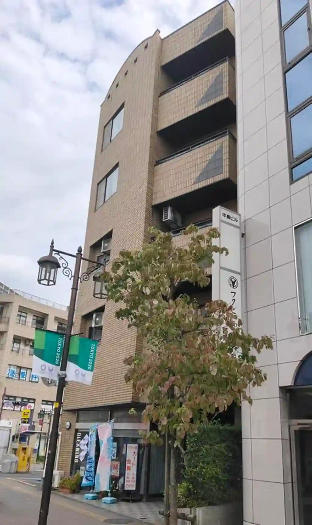 観月ビル 外観