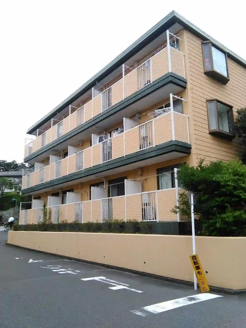 クレセント 外観