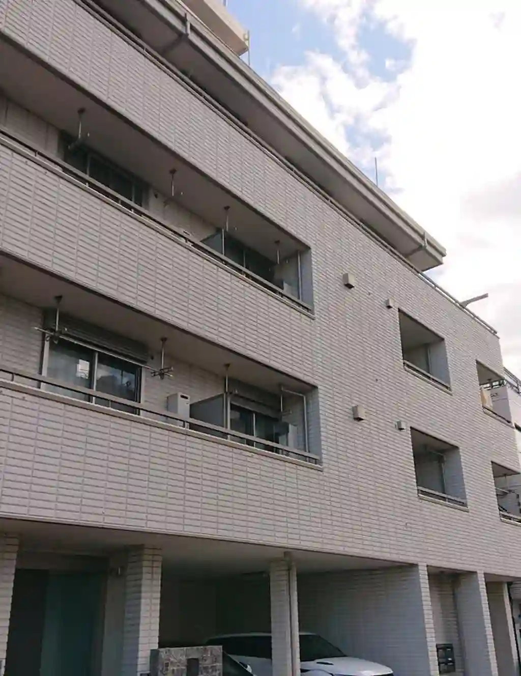 セレクション山手 外観