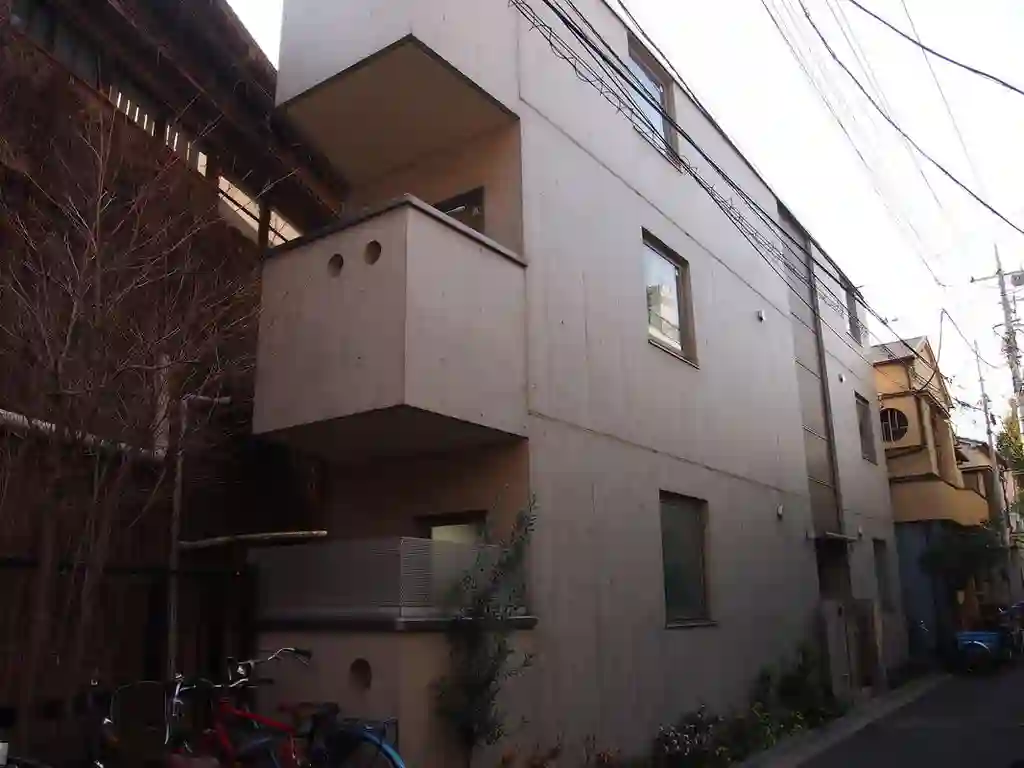 アパートメントα 外観