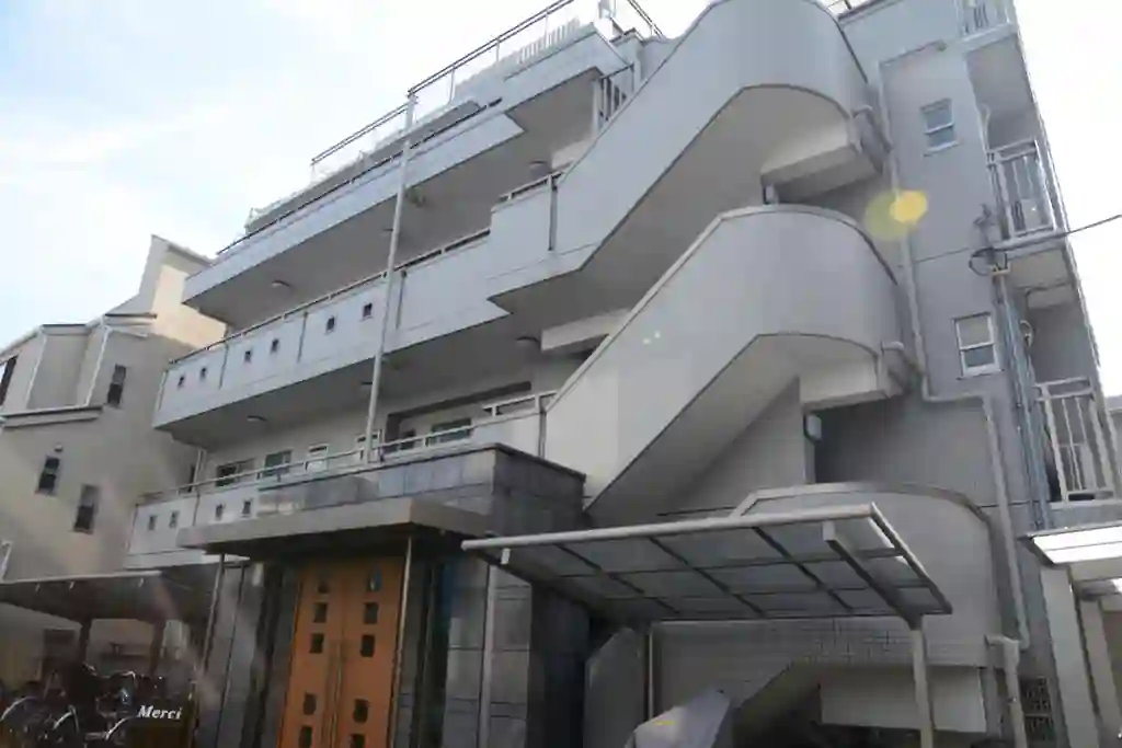 メルシー 外観