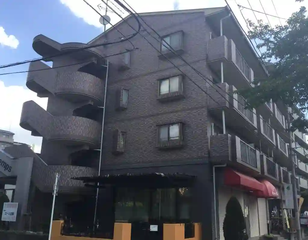 ラ・プランタン 外観