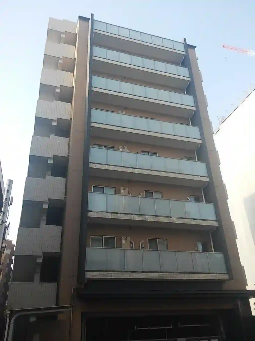 アーデルグラン国立 外観