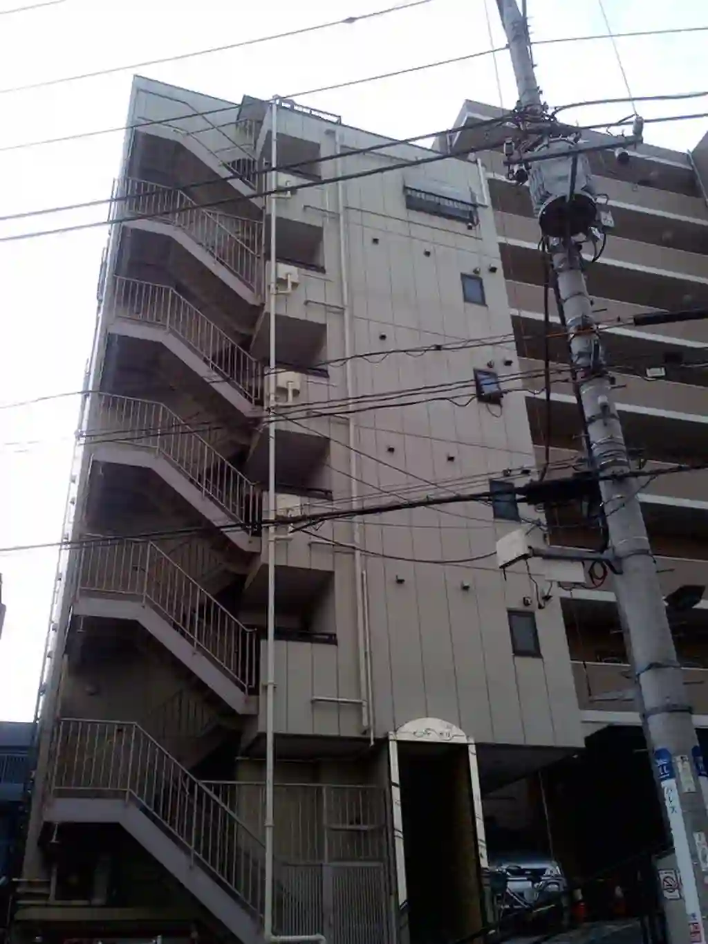 ピコテ赤羽 外観
