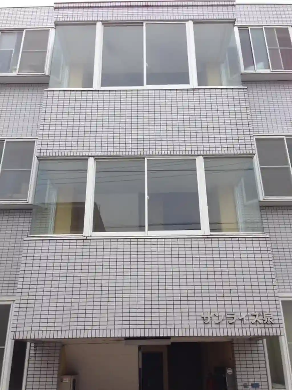 サンライズ泉 外観