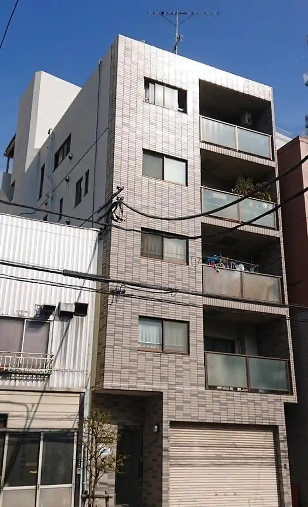 メゾンド入谷 外観